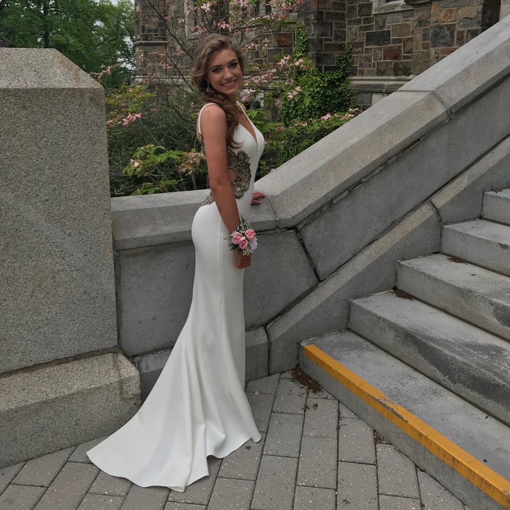 Faviana S7916 Long Fitted Neoprene Prom Dress